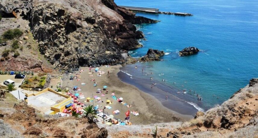 Praianha Caniçal- Best Beaches & Natural Swimming Pools on Madeira Island